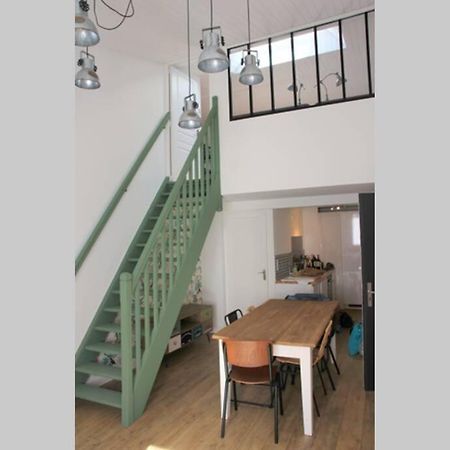 Superbe Duplex De 70M2 Avec 2 Chambres En Hyper Centre Au Calme Sur Cour Classe 3 Etoiles Avec Parking En Option La Rochelle (Charente-Maritime) Exterior photo