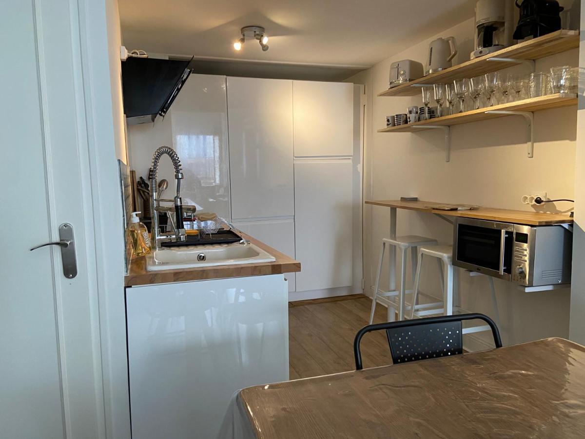 Superbe Duplex De 70M2 Avec 2 Chambres En Hyper Centre Au Calme Sur Cour Classe 3 Etoiles Avec Parking En Option La Rochelle (Charente-Maritime) Exterior photo